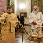 Всенощное бдение в кафедральном Александро-Невском соборе г. Симферополя на кануне дня памяти святителя Спиридона, епископа  Тримифунтского чудотворца