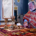 Богослужения в день перенесения мощей святителя и чудотворца Николая из Мир Ликийских в Бари