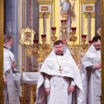 Литургия в кафедральном Свято-Александро-Невском соборе в праздник Крещения Господня.