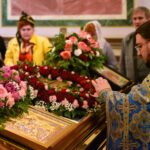 Всенощное бдение в канун Недели 3-й Крестопоклонной в кафедральном Александро-Невском соборе.