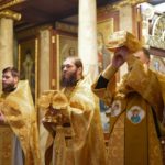 Наместник Спасо-Преображенского мужского монастыря г. Саратова возглавил Божественную литургию в нижнем храме имени св.Гурия Таврического, кафедрального Свято- Александро- Невского собора г.Симферополя.