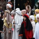 На территории кафедрального Свято-Александро- Невского собора г. Симферополя прошла благотворительная ярмарка посвящённая дню памяти святителя Николая Чудотворца.