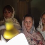 Первая ночная молодежная Божественная литургия в Александро-Невском кафедральном соборе
