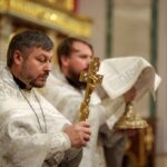 Воскресные богослужения в Александро-Невском кафедральном соборе в Неделю 32-ю по Пятидесятнице