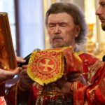 Митрополит Симферопольский и Крымский Лазарь возглавил Литургию в кафедральном Александро-Невском соборе  в праздник Происхождения Честных Древ Животворящего Креста Господня.