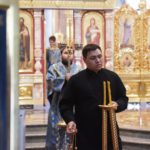 Утреня с чином Погребения Плащаницы Пресвятой Богородицы в кафедральном соборе святого благоверного князя Александра Невского г. Симферополя.
