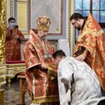 В ДЕНЬ ПРАЗДНОВАНИЯ ПЕРЕНЕСЕНИЯ МОЩЕЙ  СВЯТИТЕЛЯ  И ЧУДОТВОРЦА НИКОЛАЯ МИТРОПОЛИТ СИМФЕРОПОЛЬСКИЙ И КРЫМСКИЙ ЛАЗАРЬ ВОЗГЛАВИЛ ЛИТУРГИЮ В АЛЕКСАНДРО-НЕВСКОМ КАФЕДРАЛЬНОМ СОБОРЕ Г. СИМФЕРОПОЛЯ.