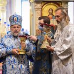 В ПРАЗДНИК ВВЕДЕНИЯ ВО ХРАМ ПРЕСВЯТОЙ БОГОРОДИЦЫ МИТРОПОЛИТ СИМФЕРОПОЛЬСКИЙ И КРЫМСКИЙ ЛАЗАРЬ ВОЗГЛАВИЛ ПРАЗДНИЧНУЮ ЛИТУРГИЮ В КАФЕДРАЛЬНОМ АЛЕКСАНДРО-НЕВСКОМ СОБОРЕ Г. СИМФЕРОПОЛЯ.