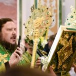В КАНУН ПРАЗДНИКА ВХОДА ГОСПОДНЯ В ИЕРУСАЛИМ ЕПИСКОП КАЛЛИНИК СОВЕРШИЛ ВСЕНОЩНОЕ БДЕНИЕ В КАФЕДРАЛЬНОМ АЛЕКСАНДРО-НЕВСКОМ СОБОРЕ Г. СИМФЕРОПОЛЯ