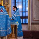 Праздничные богослужения в день празднования Введения во храм Пресвятой Богородицы, в кафедральном соборе святого благоверного князя Александра Невского