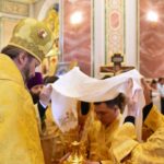 Преосвященный Евфимий, епископ Луховицкий возглавил Литургию в Неделю 16-ю по Пятидесятниц  в кафедральном Свято-Александро-Невском соборе г. Симферополя.