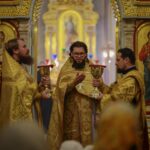Воскресные богослужения в Александро-Невском кафедральном соборе в Неделю 23-ю по Пятидесятнице