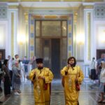 В Александро-Невском кафедральном соборе прошли богослужения в Неделю 8-ю по Пятидесятнице, память святых отцов шести Вселенских Соборов