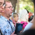 В праздник Происхождения Честных Древ Животворящего Креста Господня  епископ Нестор совершил малое освящение воды и освятил мед в кафедральном Александро-Невском соборе г. Симферополя.