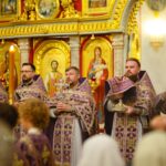 Праздничные богослужения в Александро-Невском кафедральном соборе в праздник Воздвижения Честного и Животворящего Креста Господня