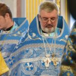 Высокопреосвященнейший Митрофан, Митрополит Мурманский и Мончегорский возглавил праздничную Божественную литургию в кафедральном соборе святого благоверного князя Александра Невского г. Симферополя в праздник Рождества Пресвятой Владычицы нашей Богородицы