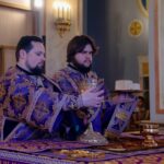 Воскресные богослужения в Неделю 4-ю Великого поста в Александро-Невском кафедральном соборе
