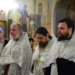 Богослужение в нижнем храме (во имя святителя Гурия, Архиепископа Таврического) в Крещенский сочельник.