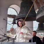 Ребята из образцового ансамбля "Сударушка" при школе № 2 г. Симферополя побывали на экскурсии в кафедральном Александро-Невском соборе.