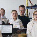 Молодежный хор просветительского центра им. свт. Гурия Таврического  приняли участие в престольных торжествах в храме 4-х святителей московских: Петра, Алексия, Ионы и Филиппа при Православном молодёжном просветительском центре «Зёрна» .равославном