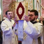 НОЧНОЕ РОЖДЕСТВЕНСКОЕ БОГОСЛУЖЕНИЕ ВОЗГЛАВИЛ ЕПИСКОП БАХЧИСАРАЙСКИЙ КАЛЛИНИК В КАФЕДРАЛЬНОМ СОБОРЕ СВЯТОГО БЛАГОВЕРНОГО КНЯЗЯ АЛЕКСАНДРА НЕВСКОГО Г. СИМФЕРОПОЛЯ.