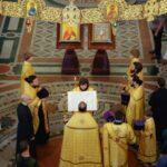 Воскресные богослужения в Неделю 7-ю по Пятидесятнице в Александро-Невском кафедральном соборе
