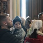 В праздник Входа Господня в Иерусалим  епископ Бахчисарайский Каллиник совершил праздничную Божественную литургию в кафедральном Александро-Невском соборе г. Симферополя.