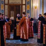 Воскресные богослужения в Александро-Невском кафедральном соборе в Неделю о мытаре и фарисее, праздник Собора новомучеников и исповедников Церкви Русской