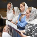 В Неделю 2-ю по Пятидесятнице, Всех святых, в земле Русской просиявших, епископ Нестор совершил Литургию в кафедральном Александро-Невском соборе г. Симферополя.