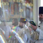 В Александро-Невском кафедральном соборе прошли богослужения в Неделю 12-ю по Пятидесятнице