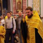 Богослужение  кафедральном Свято-Александро-Невском  соборе в канун Недели 16-й по Пятидесятнице