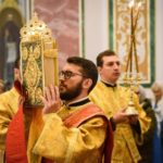 В ПРАЗДНИК СОБОРА АРХИСТРАТИГА МИХАИЛА И ПРОЧИХ НЕБЕСНЫХ СИЛ БЕСПЛОТНЫХ ПРЕОСВЯЩЕННЕЙШИЙ КАЛЛИНИК, ЕПИСКОП БАХЧИСАРАЙСКИЙ ВОЗГЛАВИЛ БОГОСЛУЖЕНИЕ В АЛЕКСАНДРО-НЕВСКОМ КАФЕДРАЛЬНОМ СОБОРЕ Г. СИМФЕРОПОЛЯ