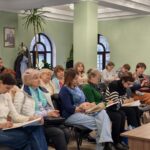 В Просветительском центре святителя Гурия Таврического при Александро-Невском кафедральном г. Симферополя прошло занятие по изучению Священного Писания