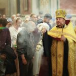 Воскресные богослужения в Неделю 19-ю по Пятидесятнице, день памяти преподобных Кирилла и Марии, родителей преподобного Сергия Радонежского в Александро-Невском кафедральном соборе