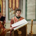 Богослужение в день Радоницы в Александро-Невском кафедральном соборе