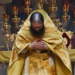 Наместник Спасо-Преображенского мужского монастыря г. Саратова возглавил Божественную литургию в нижнем храме имени св.Гурия Таврического, кафедрального Свято- Александро- Невского собора г.Симферополя.