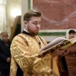 В день памяти святителя Николая Чудотворца Митрополит Лазарь возглавил Божественную литургию в кафедральном Александро-Невском соборе г. Симферополя.