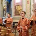 Епископ Бахчисарайский Каллиник совершил всенощное бдение в кафедральном соборе святого благоверного князя Александра Невского г. Симферополя в канун Недели 17-й по Пятидесятнице.
