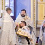 Божественная литургия в праздник Рождества Господа и Спаса нашего Иисуса Христа в кафедральном Александро-Невском соборе.