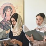 В ВОССТАНОВЛЕННОМ ХРАМЕ 4-Х СВЯТИТЕЛЕЙ МОСКОВСКИХ ПЕТРА, АЛЕКСИЯ, ИОНЫ И ФИЛИППА В ПРЕСТОЛЬНЫЙ ПРАЗДНИК ЕПИСКОП КАЛЛИНИК СОВЕРШИЛ ПЕРВУЮ БОЖЕСТВЕННУЮ ЛИТУРГИЮ.