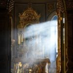 В ПРАЗДНИК СОБОРА АРХИСТРАТИГА МИХАИЛА И ПРОЧИХ НЕБЕСНЫХ СИЛ БЕСПЛОТНЫХ ПРЕОСВЯЩЕННЕЙШИЙ КАЛЛИНИК, ЕПИСКОП БАХЧИСАРАЙСКИЙ ВОЗГЛАВИЛ БОГОСЛУЖЕНИЕ В АЛЕКСАНДРО-НЕВСКОМ КАФЕДРАЛЬНОМ СОБОРЕ Г. СИМФЕРОПОЛЯ
