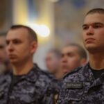 В Александро-Невском кафедральном соборе г. Симферополя прошёл молебен в преддверии десятилетия образования войск национальной гвардии Российской Федерации