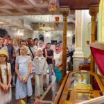 Учащиеся Вязального клуба и участники молодёжного центра ● ТОЧКА ОПОРЫ ● Молодёжный центр побывали на экскурсии в Александро‑Невском кафедральном соборе г. Симферополя.