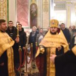 Всенощное бление в канун дня памяти святителя Николая, архиепископа Мир Ликийских, чудотворца в кафедральном Александро-Невском соборе.