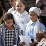 На территории кафедрального Свято-Александро-Невского собора г. Симферополя прошла ежегодная благотворительная акция "Белый цветок".