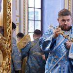 Высокопреосвященнейший Митрофан, Митрополит Мурманский и Мончегорский возглавил праздничную Божественную литургию в кафедральном соборе святого благоверного князя Александра Невского г. Симферополя в праздник Рождества Пресвятой Владычицы нашей Богородицы