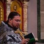 Божественная литургия Преждеосвященных Даров в Свято-Александро-Невском кафедральном соборе.