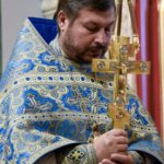 В  Неделю 12-ю по Пятидесятнице Преосвященный епископ Каллиник совершил Божественную литургию в кафедральном Александро-Невском соборе г. Симферополя.