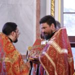 Митрополит Симферопольский и Крымский Лазарь возглавил Литургию в кафедральном Александро-Невском соборе  в праздник Происхождения Честных Древ Животворящего Креста Господня.