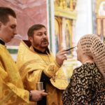 Всенощное бдение в кафедральном Александро-Невском соборе г. Симферополя в канун дня памяти славных и всехвальных первоверховных апостолов Петра и Павла.